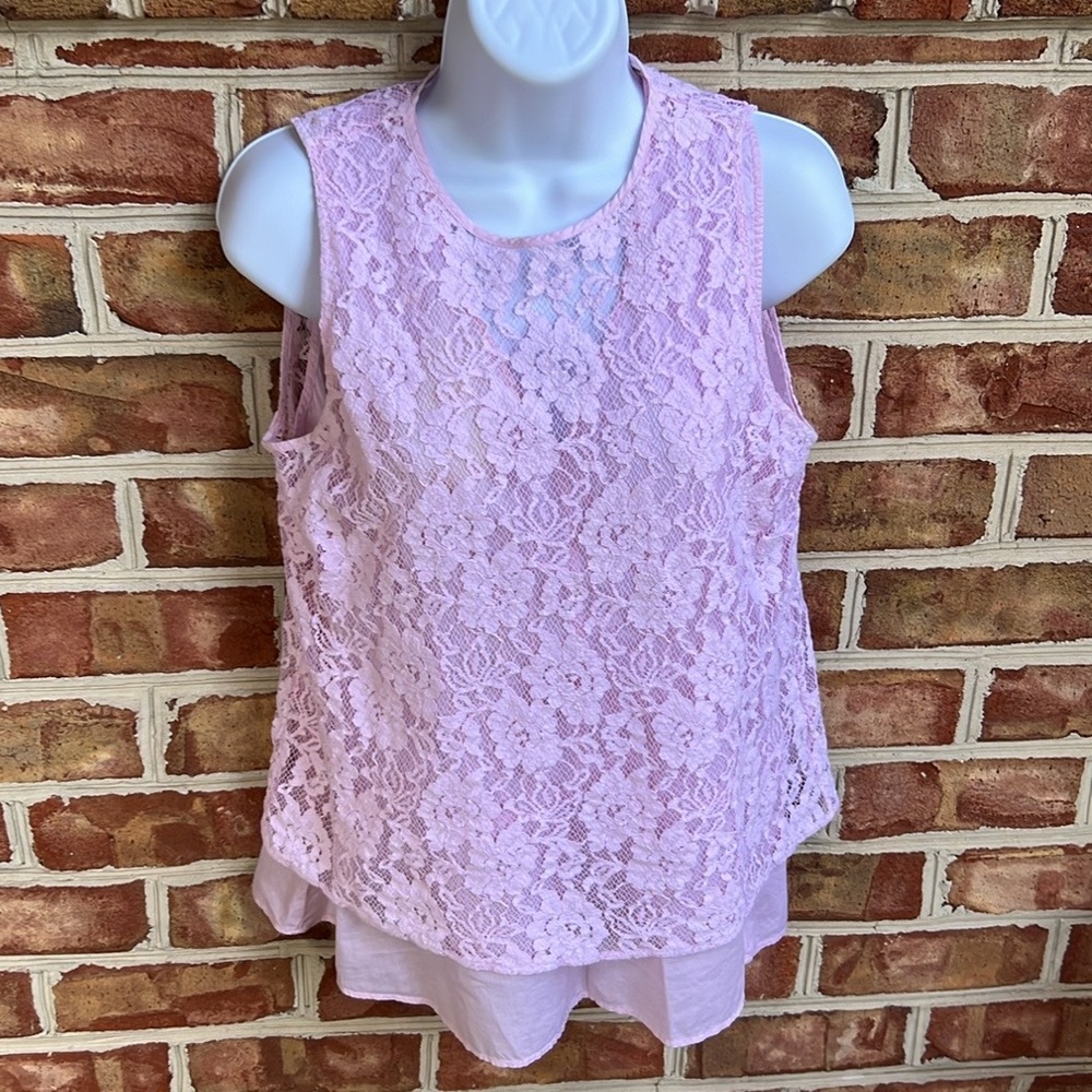 Capri 2pc lace overlay and liner Italian pink tank shirt top. Medium